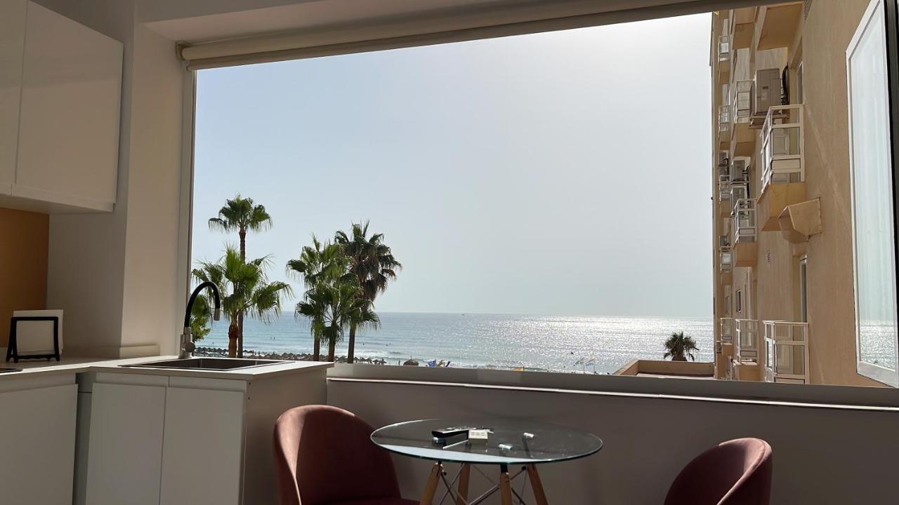 Torremolinos,Estudio Junto Al Mar En La Carihuela Bagian luar foto